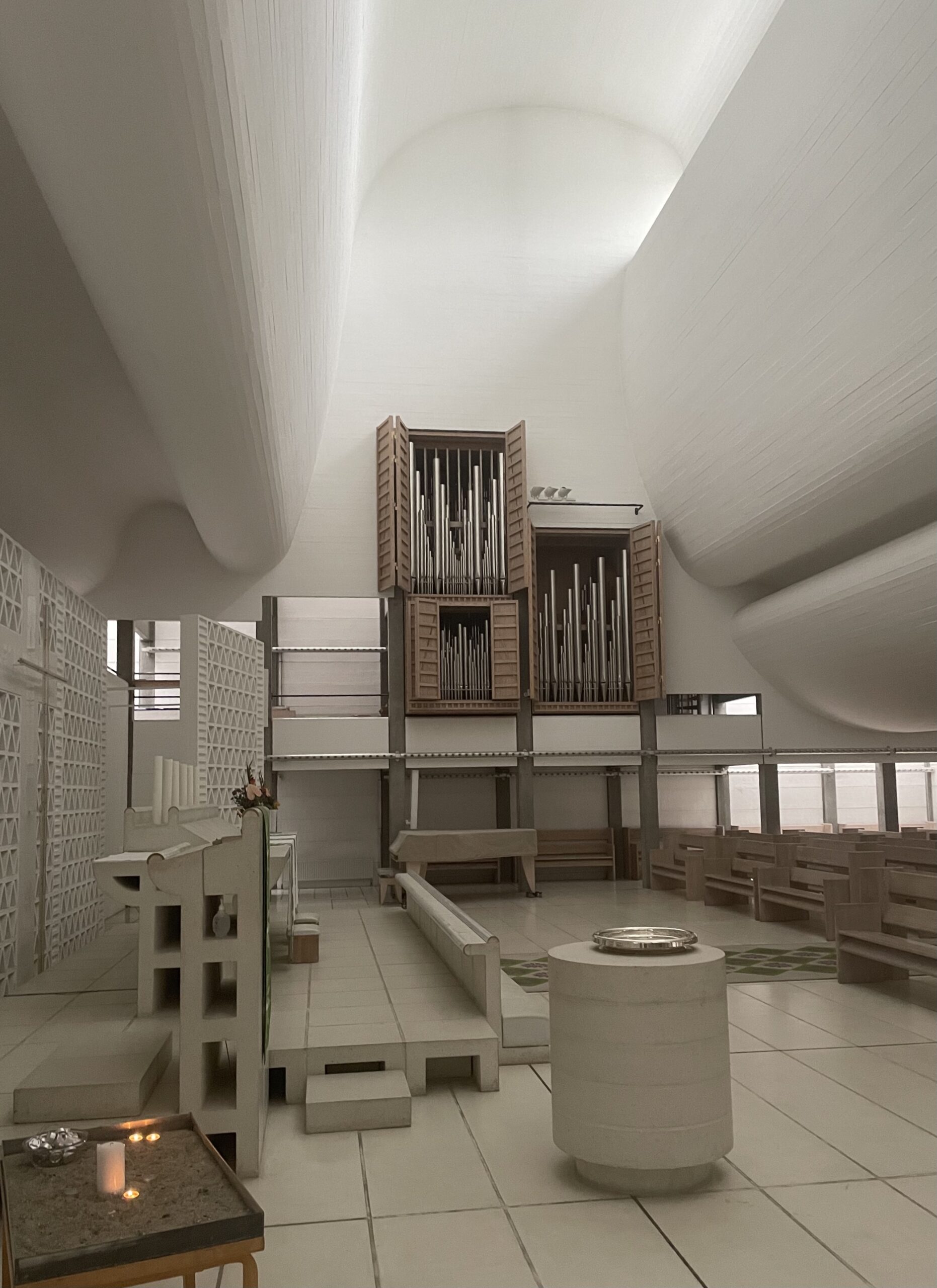 私の短い滞在予定を考慮していただき、なかなか一人では行けない近郊の